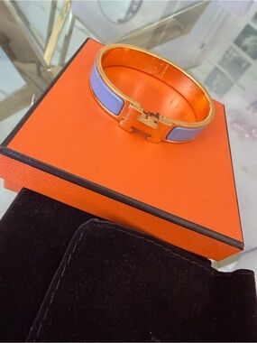 Hermès Clic Clac Narrow H Enamel Bracelet Bangle in Blue Periwinkle / Gold RARE💙